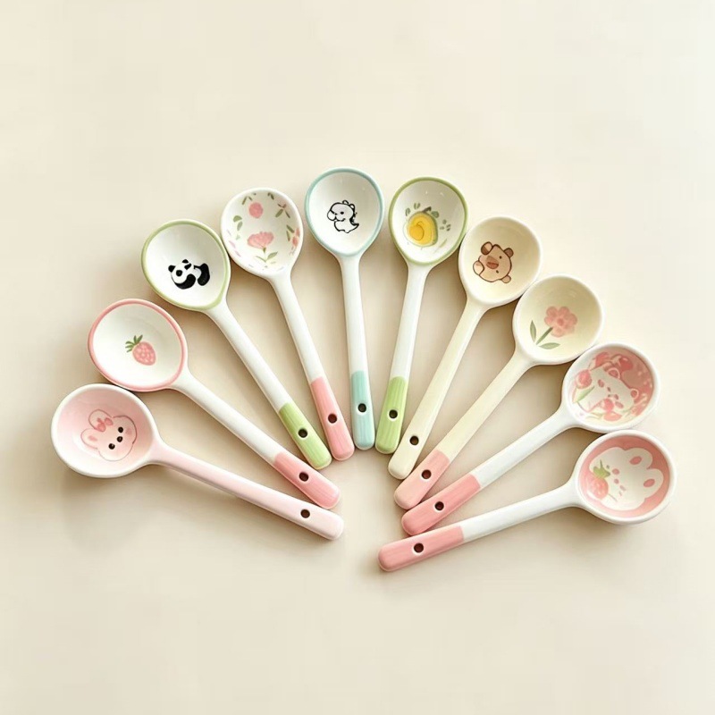 Ceramic spoon, Japanese-style, aesthetically pleasing, suitable for home use, soup spoon, serving spoon, round-head spoon, cute cartoon design, long handle