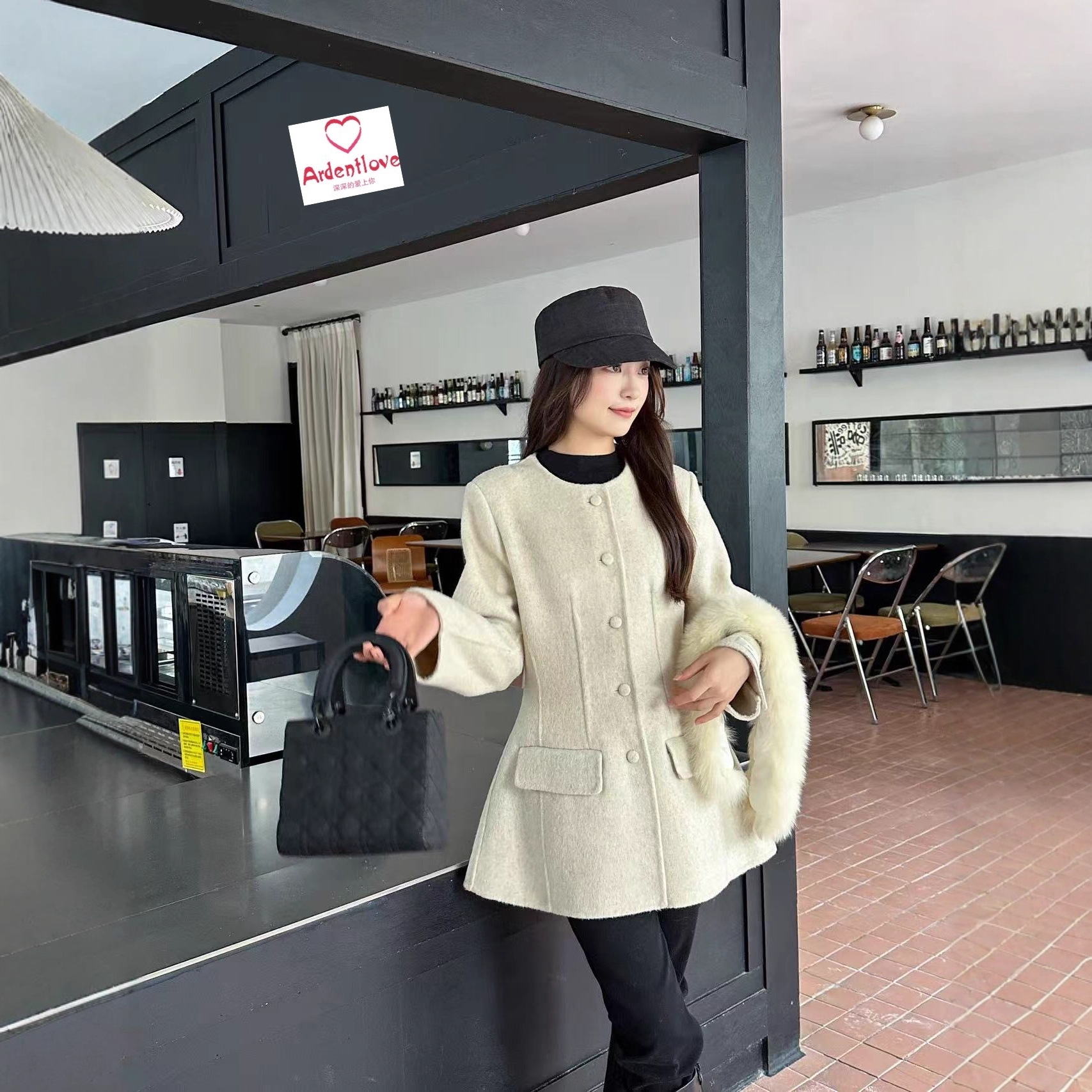 Retro Black Suit Jacket for Women 2025 Early Spring New Style Waist Slimming Look Small Fragrant Style Hourglass Waist Woolen Dress