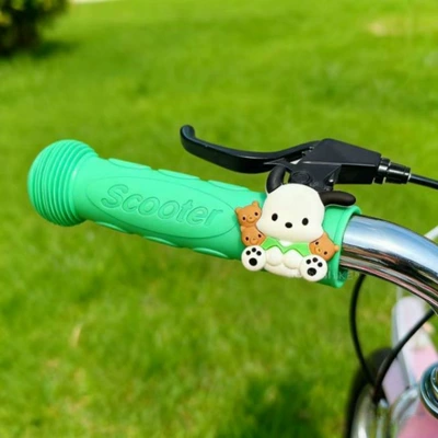 Handlehold cover Rubber Shock-Absorbing Anti-Slip Cute - two-green-bears-default