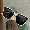 Trend fashionable sunglasses, square glasses, Korean style, simple and elegant design
