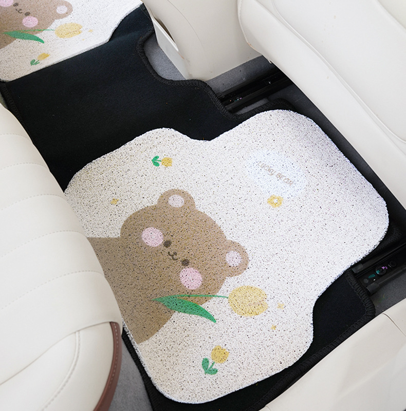 Car Mat Cute Cartoon Tulip Bear Silk Circle Printed Single Main and Co-Pilot Universal Silk Circle Foot Mat