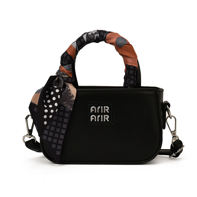 2025 bolsas de hombro populares coreanas para niñas, bufandas de seda extranjeras, bolsas de mano para bebés, mini bolsas de accesorios para niños lindos