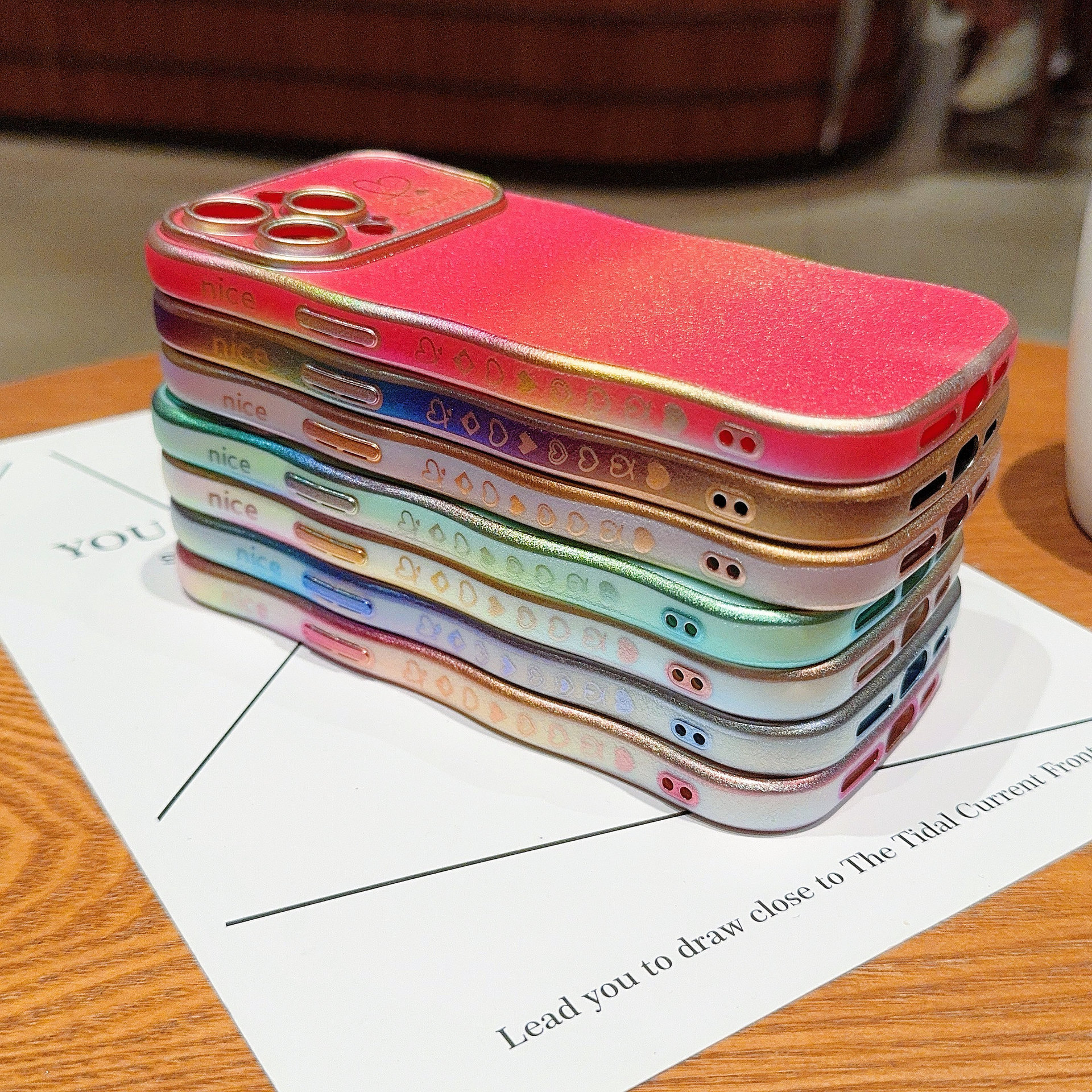 Nuevo color de seda brillante pantalla de seda para Apple 17 proMax caso de teléfono móvil gradiente todo incluido iphone 16 comercio exterior