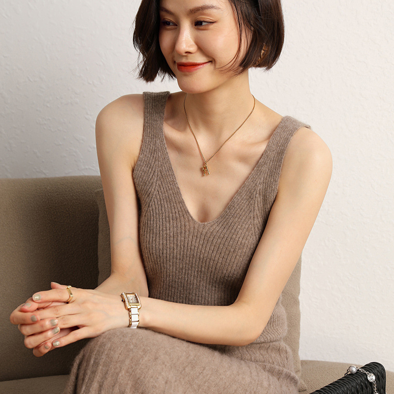 Soft and Cozy Cashmere New Women's Slim-Fit Striped Solid Color Sleeveless Camisole Slimming Elegant Base Knit Top