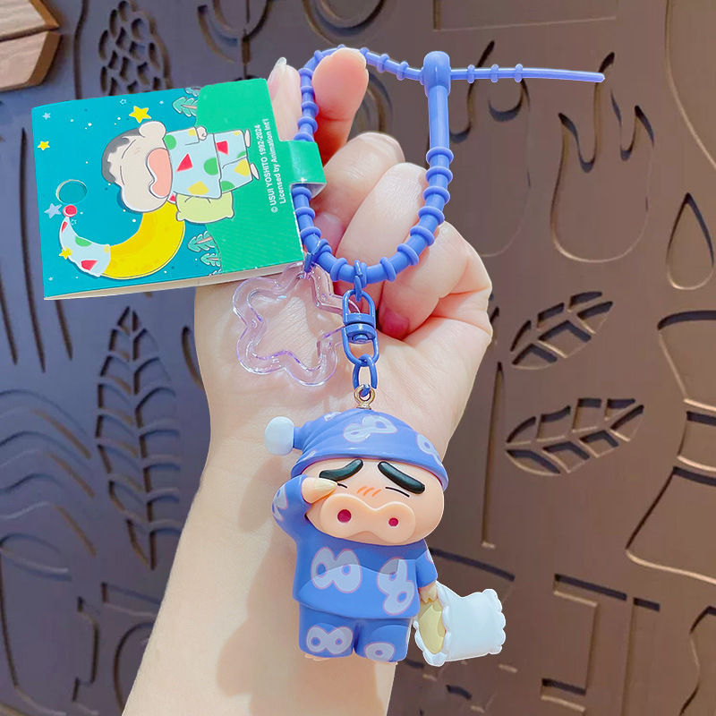 正規版の漫画のクレヨンの小さい新しい公仔のシリーズのキーホルダーのカップルのカバンは自動車のキーチェーンの贈り物の卸売りを飾ります。|undefined