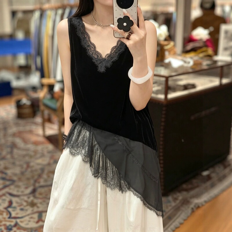 French Design Beveled Lace Splicing Asymmetrical Silk Velvet Sleeveless 2026 New Casual Versatile Shirt for Women