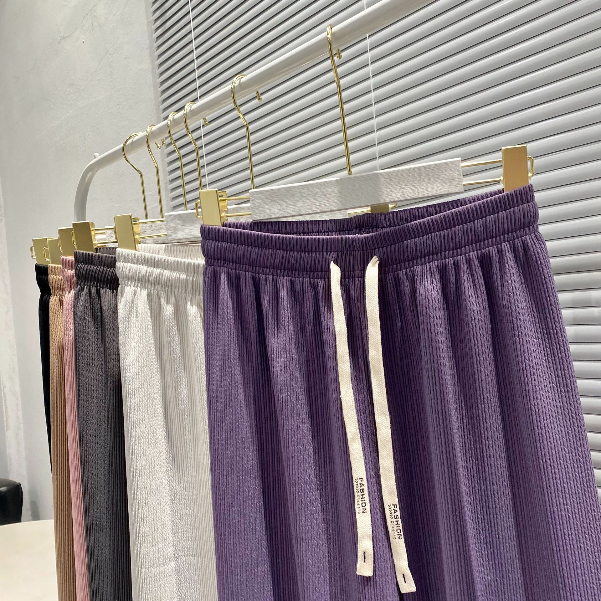 Wholesale of 2023 new style puff pants with pleated drape, wide-leg pants, women's spring and summer drawstring straight casual pants and floor-length pants pic 6