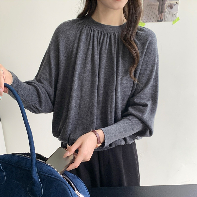 Ai-Designed Pleated Round-Neck Batwing Sleeve 100% Wool Sweater for Women, Early Spring New Casual Slim-Fit Knitwear