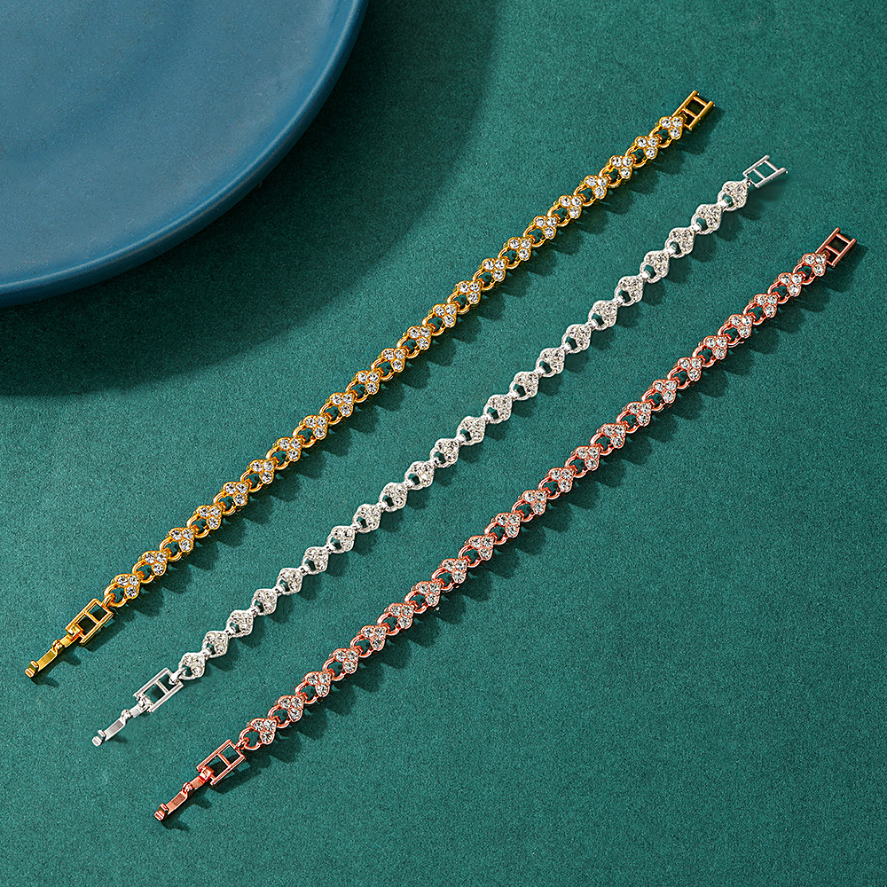 European and American Style Luxury Diamond-Encrusted Roman Bracelet for Girls, High-End Exquisite Alloy Jewelry, Simple and Creative Love Bracelet