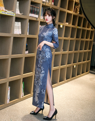 Blue Chinese dress qipao for women oriental Cheongsam slim-fit suede embroidered modified miss etiquette cheongsam dress