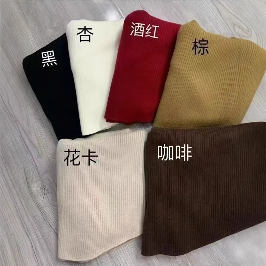 Diseño elegante irregular suéter de cuello medio alto para mujeres 2024 otoño y invierno nuevo estilo extranjero camisa de punto superior