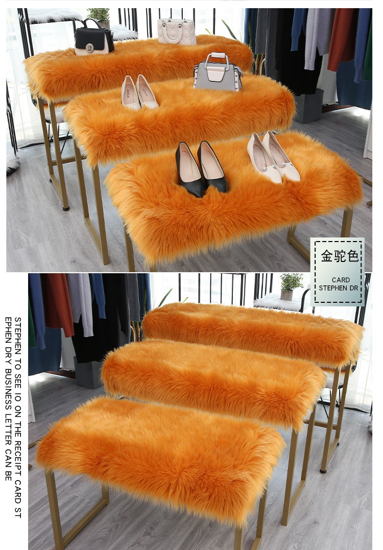 Blanket with a High-End Feel, Plush Mat for Exhibitions, Thickened Sleeping Pad, Transformation Magic Tool for Bedrooms, Plush Carpet for Covering the Entire Room