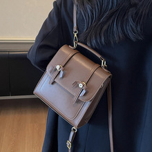 英伦复古双肩包女2025新款学生小众旅行背包多功能书包手提斜挎包