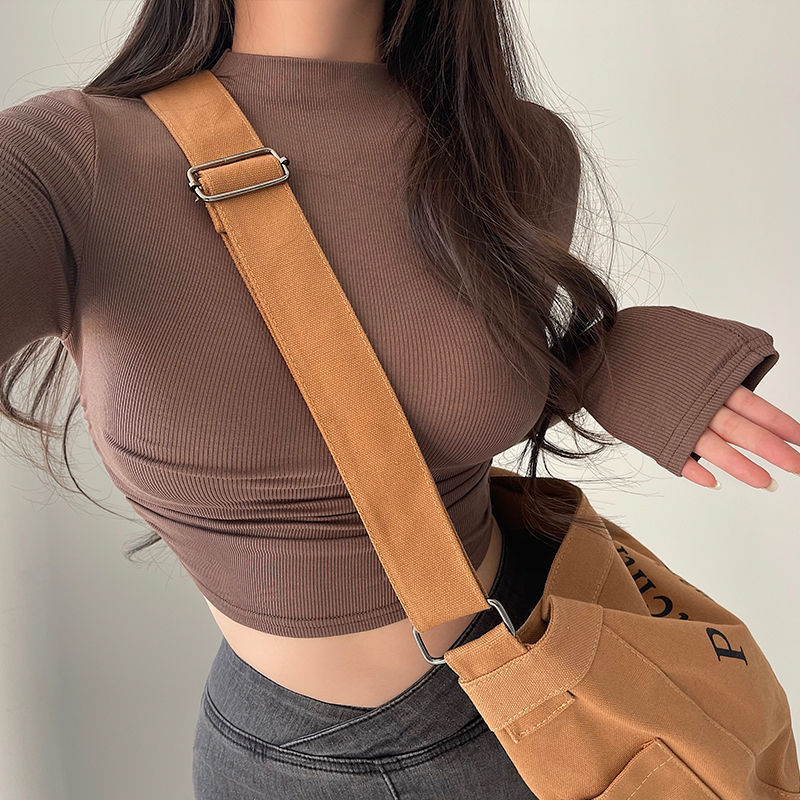 다크 브라운
