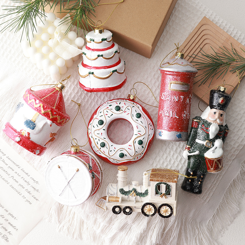 Buscando madera nueva guirlanda de Navidad donuts pan de jengibre hombre casa regalos de vacaciones juguetes accesorios suministro transfronterizo