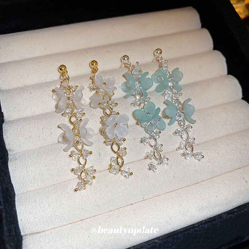 Pendientes de cristal artificial con borla de flores frescas pequeñas coreanas Pendientes de corazón de niña dulce femenina Pendientes de arte de nicho