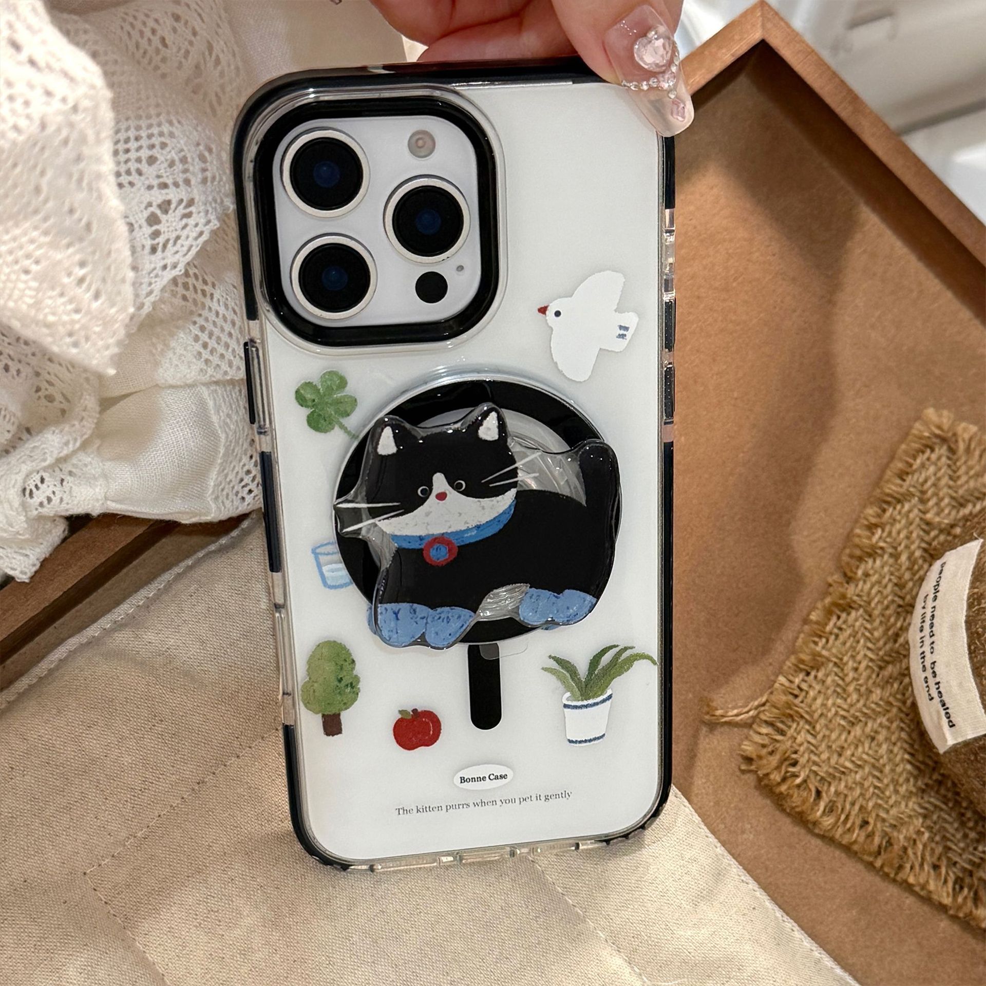 Lindo gato negro de dibujos animados para iPhone16 Apple 15ProMax funda para teléfono móvil 14Pro magnético 13 femenino 16P