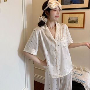 �������ϵ�¿�˯��Ů���ļ����z�����Lѝ���b���nʽ�黨�Ҿӷ�