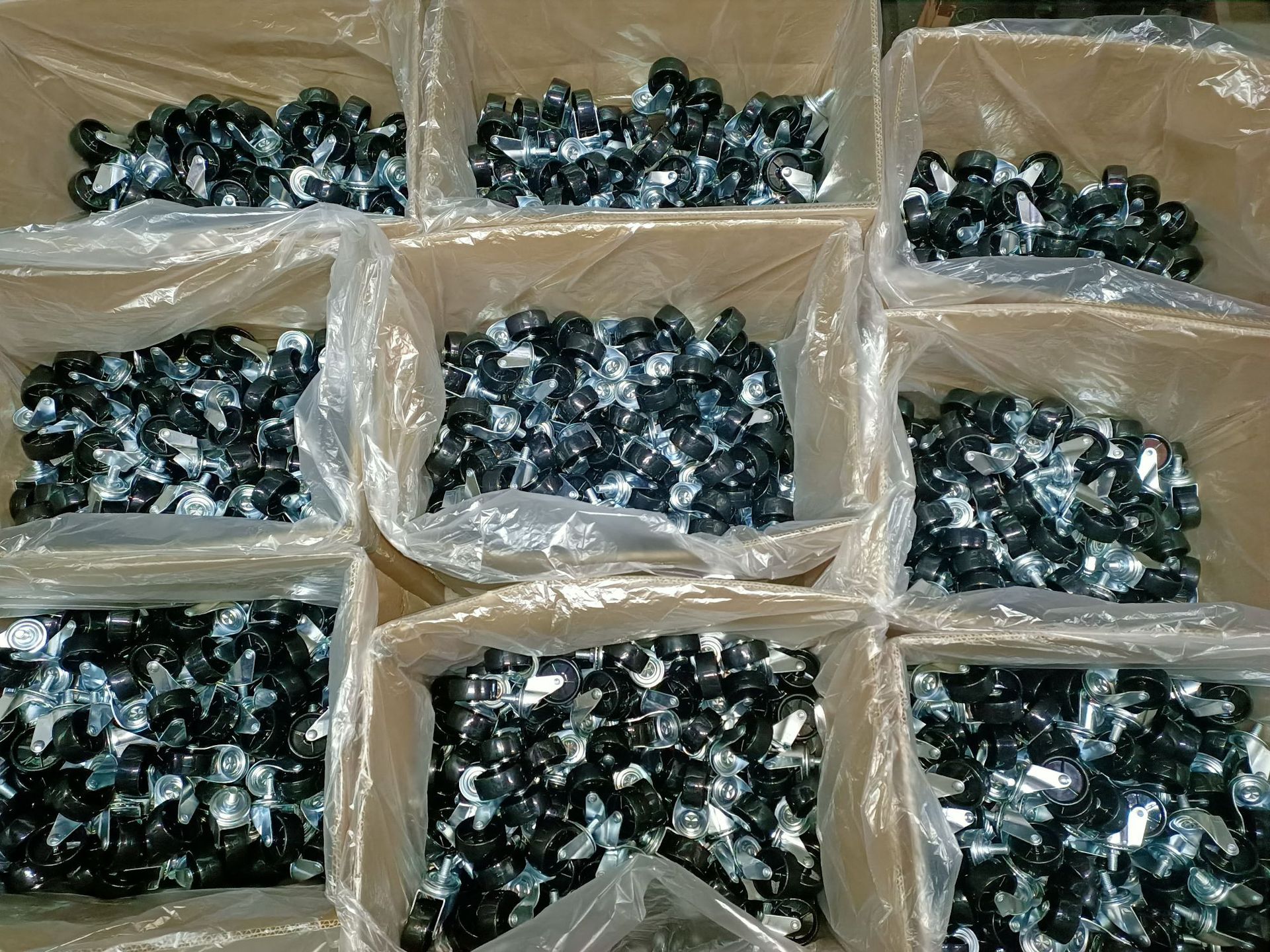 1寸导轨脚轮厂家批发医疗脚轮家具脚轮轻型PP脚轮现货供应