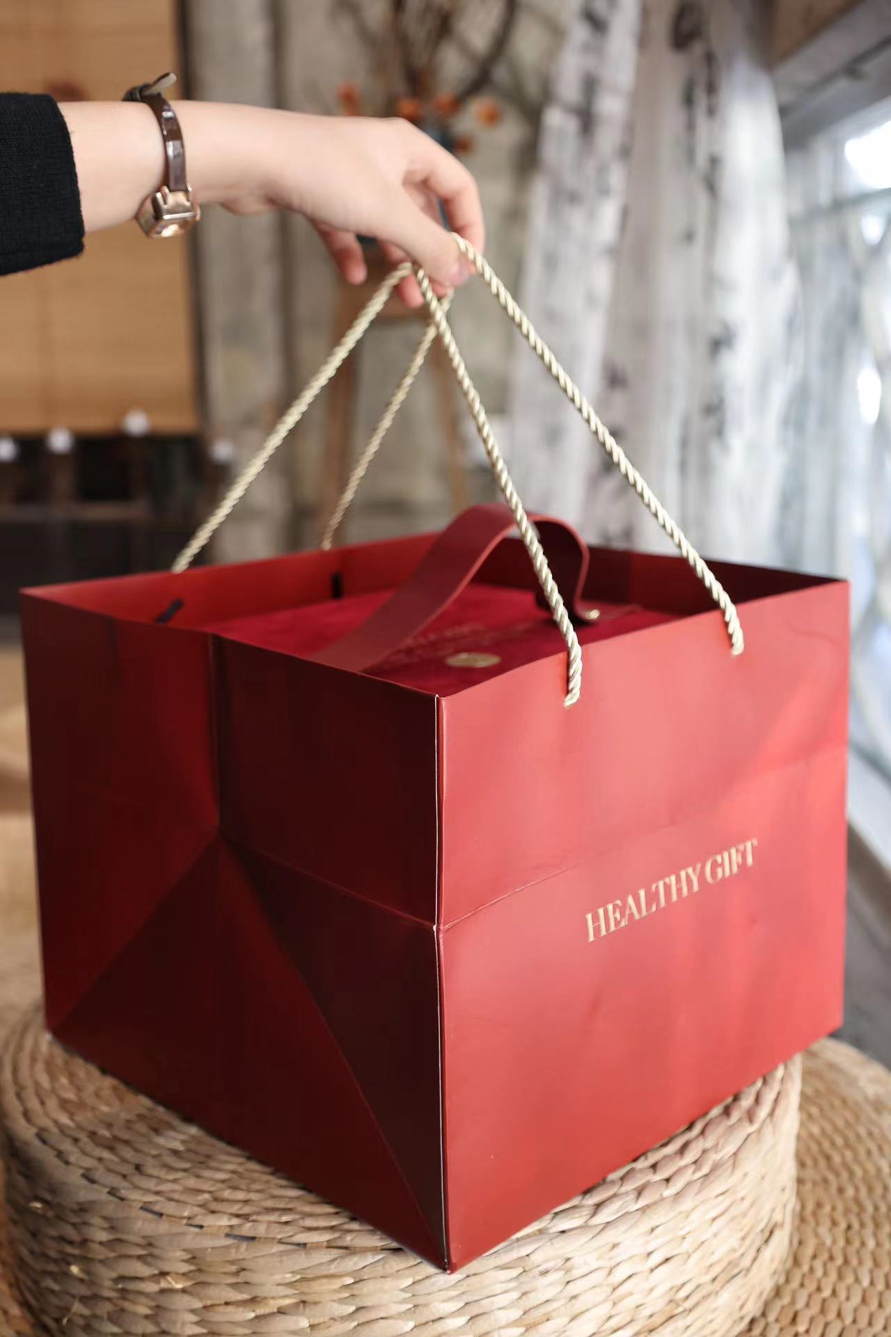 Red Velvet Eight Treasure Gift Box American Ginseng Dendrobium Red Ginseng Deer Antler Reishi Tangerine Peel 190g quality and texture