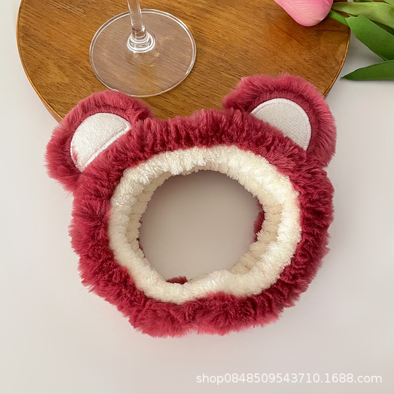 Cinturón de pelo rojo fresa oso