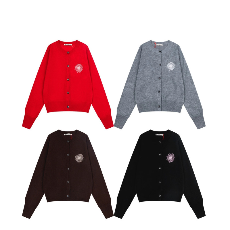 26Smardi New Spring and Summer Style Small Daisy Embroidered Round Neck Cardigan Women's Fashionable and Versatile Outerwear Knitwear 26Smardi New Spring and Summer Style Small Daisy Embroidered Round Neck Cardigan Women's Fashionable and Versatile Outerwear Knitwear