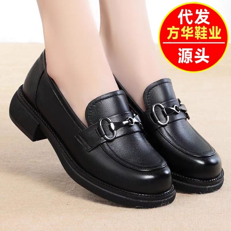 Zapatos de cuero suave de tacón bajo 2026 nueva primavera y verano estilo británico imprimación suave zapatos de cuero pequeños zapatos de lefour de suela plana para mujeres