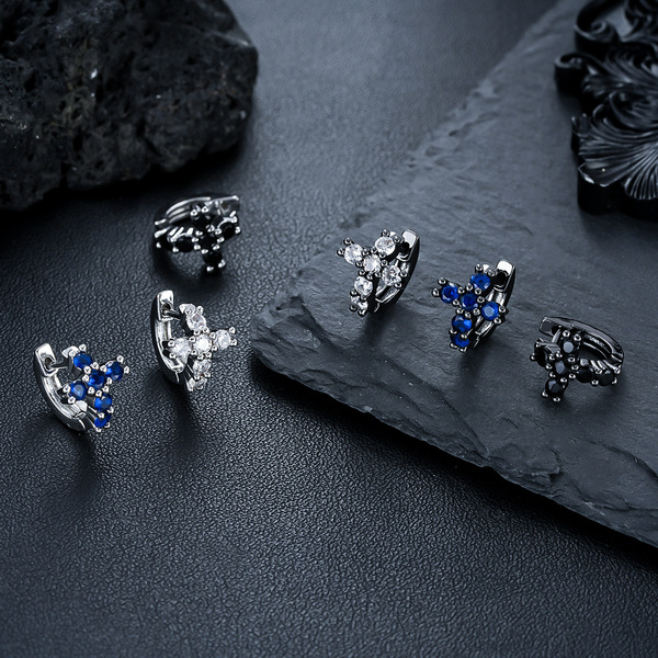 universal fashionable design earrings with zircon