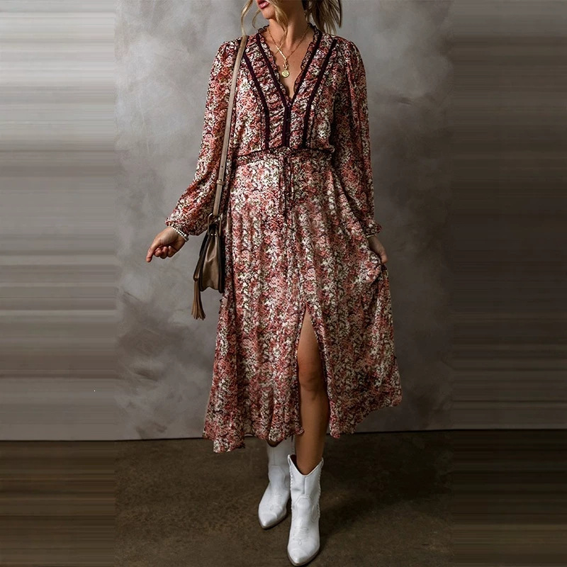 New Autumn Vintage Floral Print V-neck Dress for Women 2025 European and American Fashion Front Slit Layered Midi Dress New Autumn Vintage Floral Print V-neck Dress for Women 2025 European and American Fashion Front Slit Layered Midi Dress