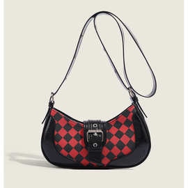 韩版辣妹腋下包法棍包高级质感单肩斜挎包包复古红色格子马鞍包女