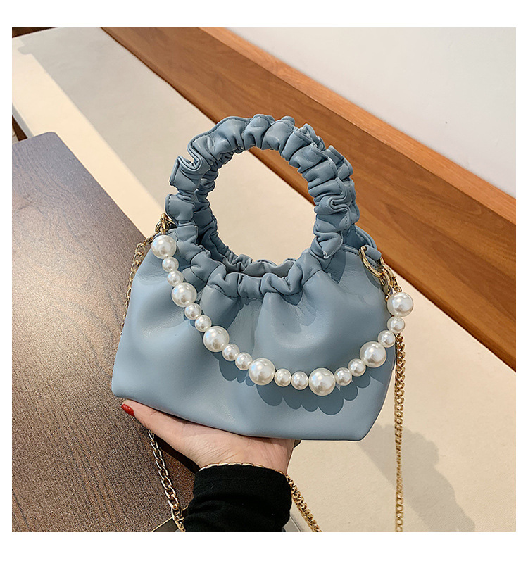 Wholesale Pleated Pearl Chain Solid Color Handbag Nihaojewelry display picture 56