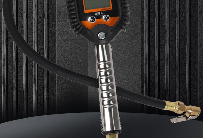 Precision Car Tire Inflation Tire Pressure Gun Solid Card Digital Display Pressure Inflator Digital Deflation Air Pressure Tire Pressure Gauge