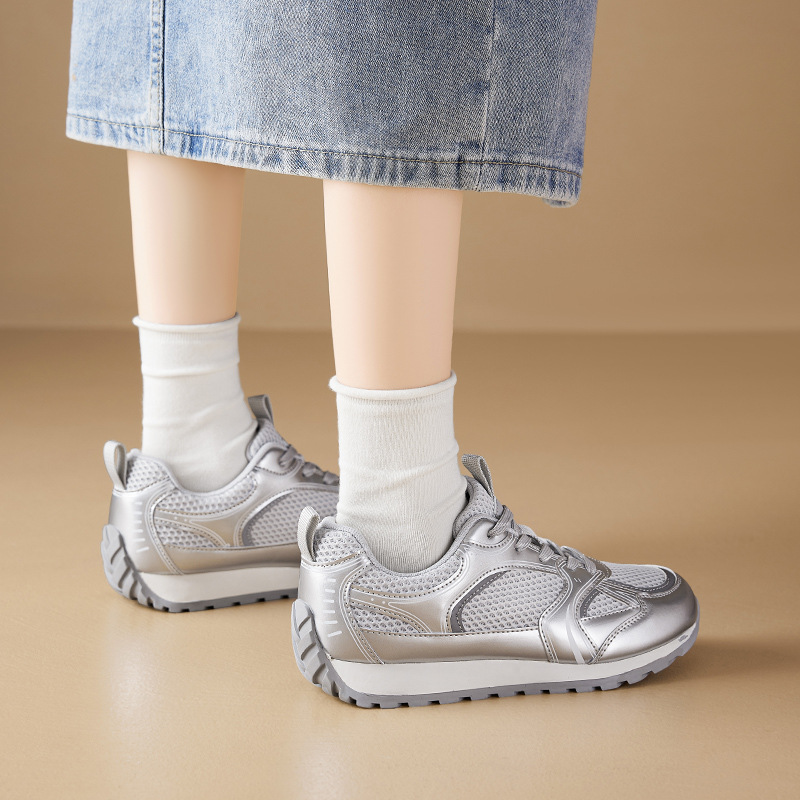 Augu Shi Deng plata zapatos de entrenamiento para mujeres 2024 nuevos zapatos deportivos casuales de malla de verano zapatos de skate de suela gruesa