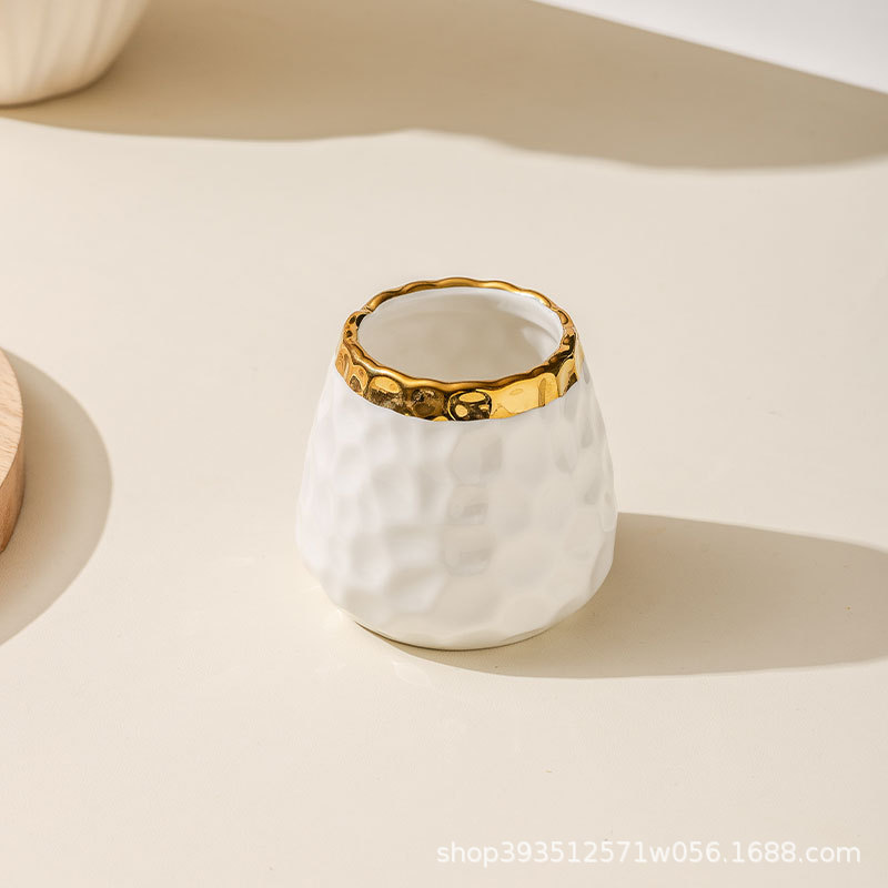 흰색 황금 가장자리 세라믹 냄비 싱글