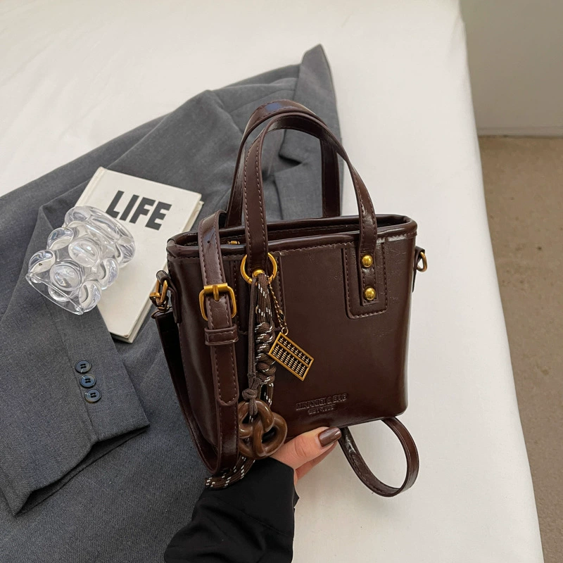 Ретро маленькая ручная сумка через плечо, демисезонная модная Tote, стиль высокого уровня