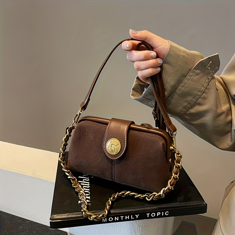 Amazon's New Cross-Border Hot-Selling Magnetic Buckle Crossbody Bag, Versatile Women's Bag with a High-End Feel, Fashionable and Trendy, Perfect for Gifting and Travel Amazon's New Cross-Border Hot-Selling Magnetic Buckle Crossbody Bag, Versatile Women's Bag with a High-End Feel, Fashionable and Trendy, Perfect for Gifting and Travel