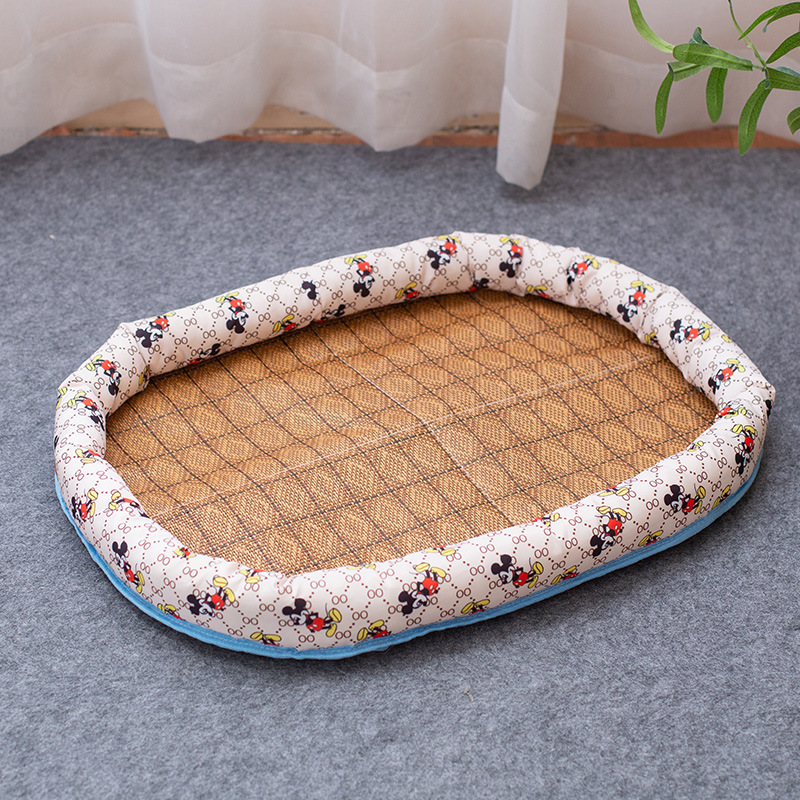 베이지색 미키 마우스