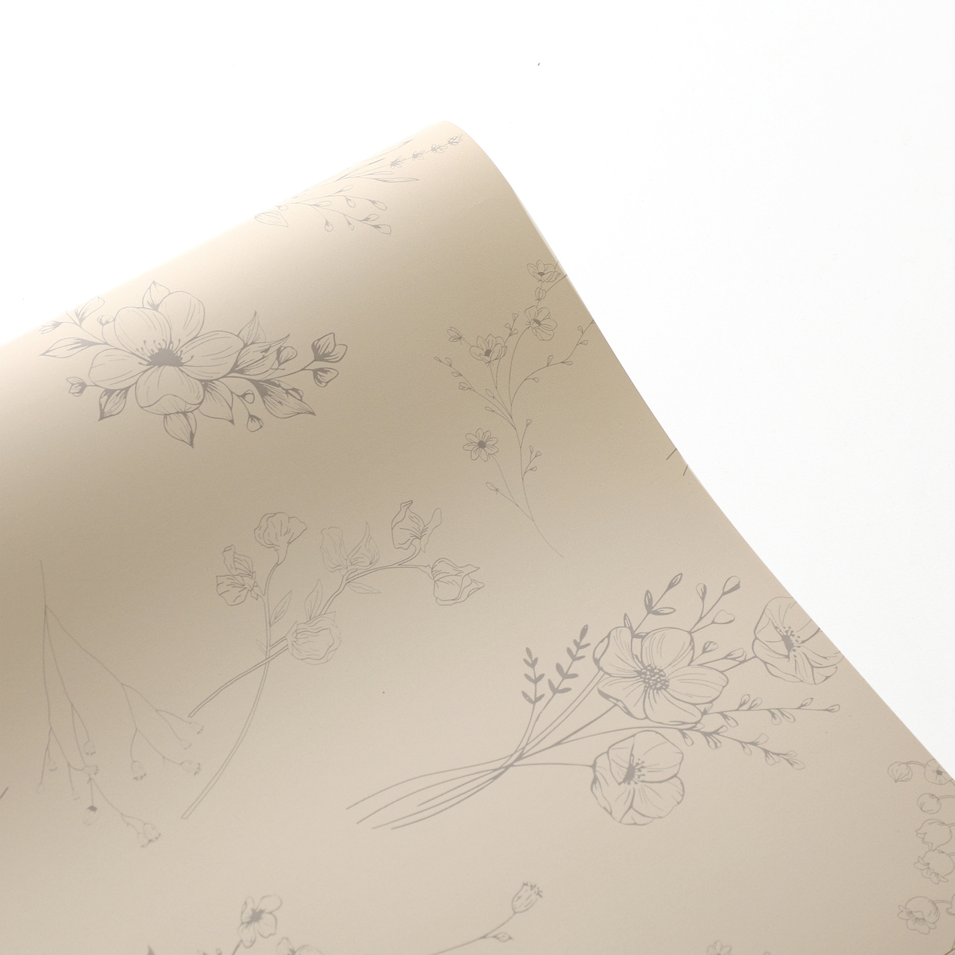 Color desnudo; 56cm, 20 hojas