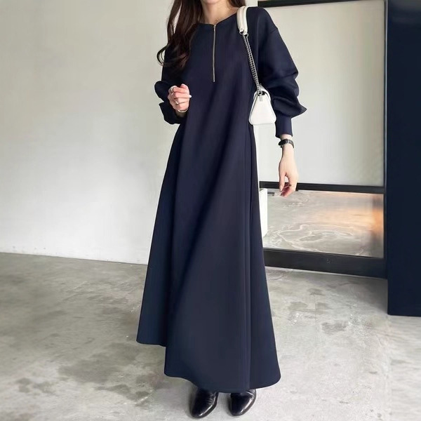 2025 Autumn and Winter Long Thickeneded Front and Back Sweatshirt Dress Ready for Sale