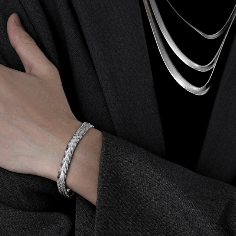 Fashion Geometric Titanium Steel Polishing Necklace 1 Piece