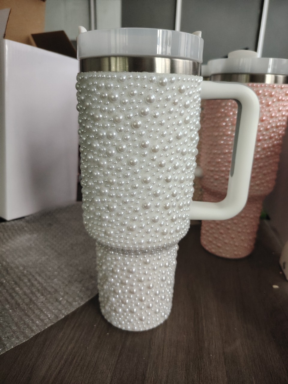 Perlas de diamantes adhesivos transfronterizas 40oz mango taza de hielo al vacío taza de coche portátil taza de aislamiento de acero inoxidable