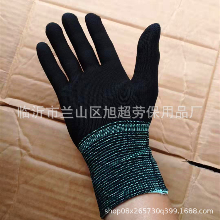 黑果绿边3_副本