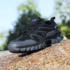 溯溪鞋;登山鞋;骑行鞋