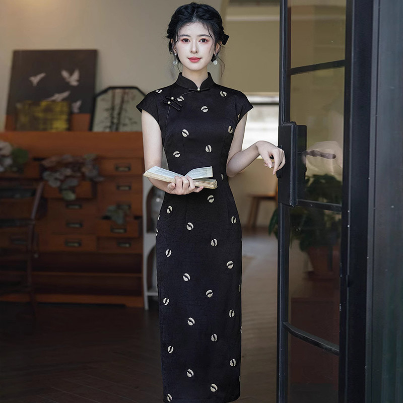 顯瘦黑色國風長款改良旗袍2025新款年輕款少女新中式復古修身短袖