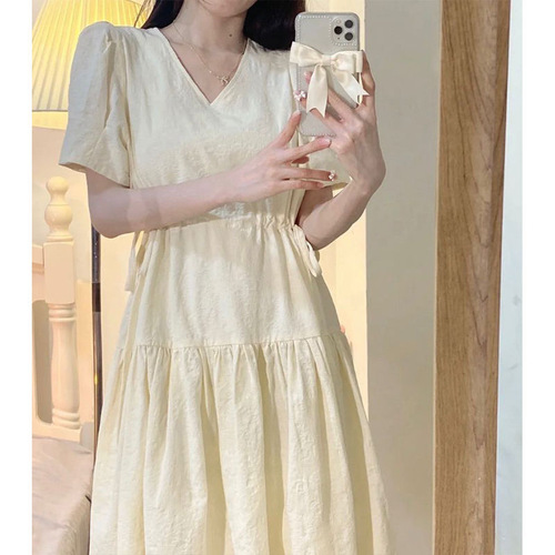 French-style first love sweet dress for women vintage V-neck cinched waist slimming gentle style super fairy forest-themed chic summer dress