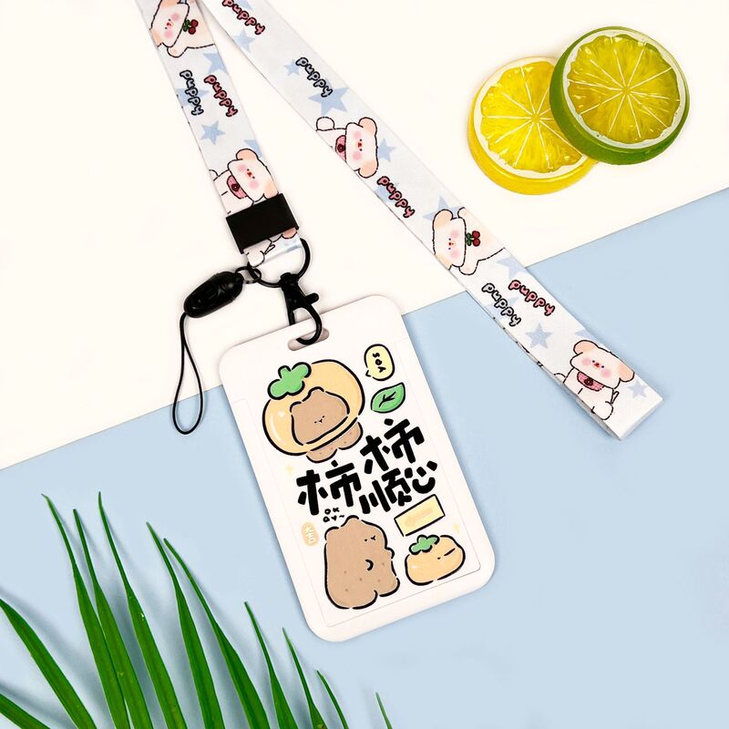 学生の漫画のカードカバーのかわいい熊の食事カードのバスの地下鉄のカードの包みはぼろぼろな文学の胸の札の保護カバーのメーカーを並べます。|undefined