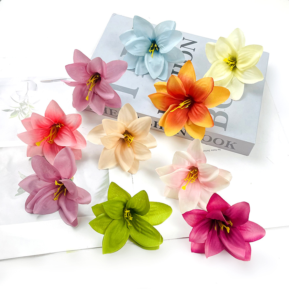 Flor de lirio doble pequeña flor al por mayor hecha a mano DIY tocado material flor pinza flor falsa caja de regalo accesorios de regalo