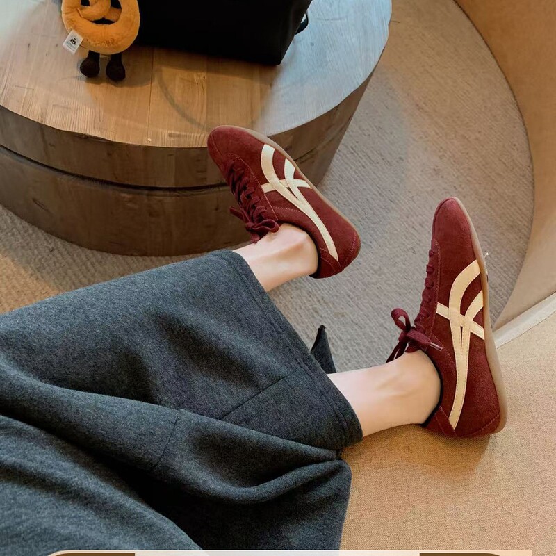 Trendy South~Studioee Fashionable Color-Block Lace-Up Flat Soft Sole Sneakers Casual Agande Training Shoes for Women Autumn/Winter