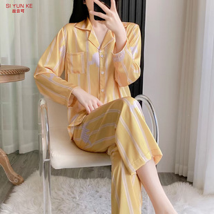 ���z�r�����e����Ů˯�����m��ܛ�l�y��ͨ����С���L��Ů�_�����b