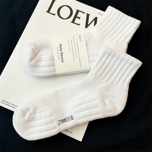 New socks men's mid-calf socks breathable high-quality white sports socks short socks men's towel bottom basketball socks